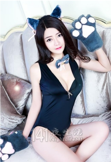 ˼˼