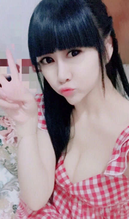 Ӿ