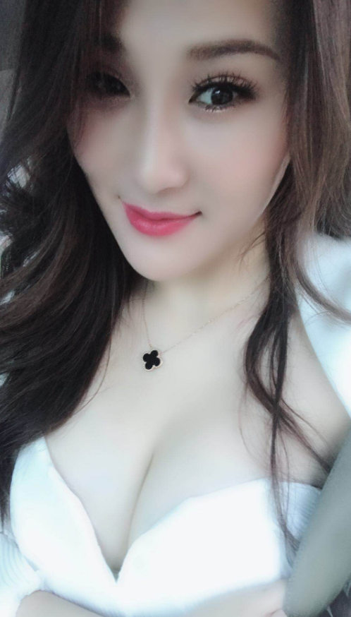 Ҷ