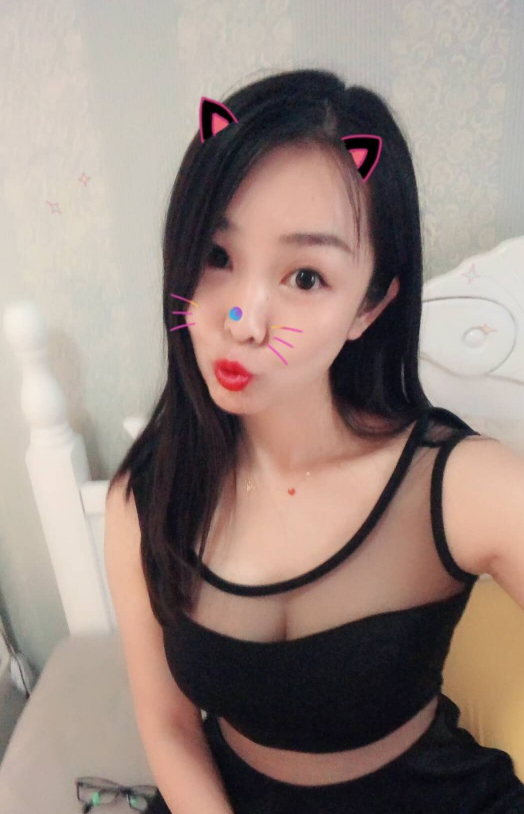 Tina.png